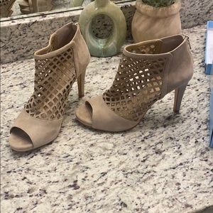 Antonio Melani Ingride